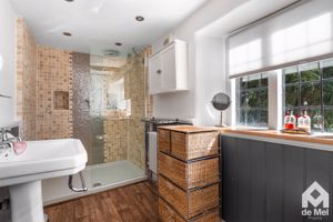 Photo 11- click for photo gallery